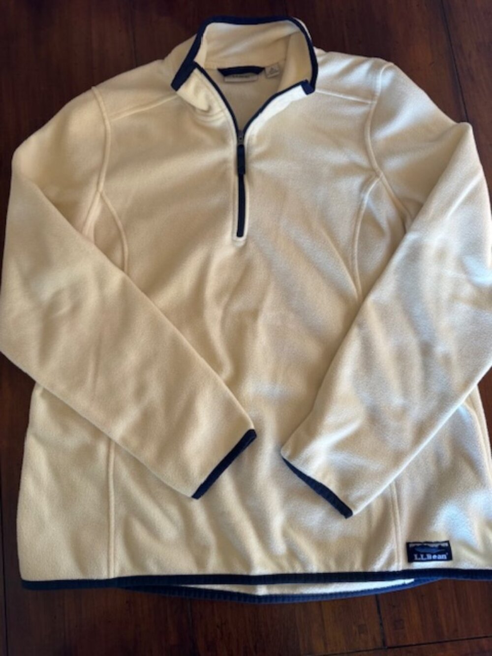 LL Bean womens lightweight fleece top size L